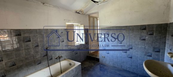 2 Schlafzimmer Haus in Pinarolo Po, Italy, Nr. 359524 5