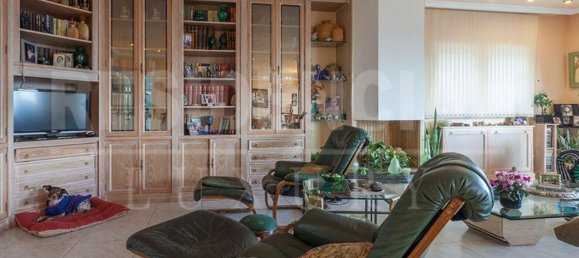 8 chambres Maison à Valencia, Spain No. 25166 6