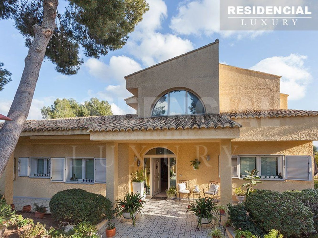 8 chambres Maison à Valencia, Spain No. 25166