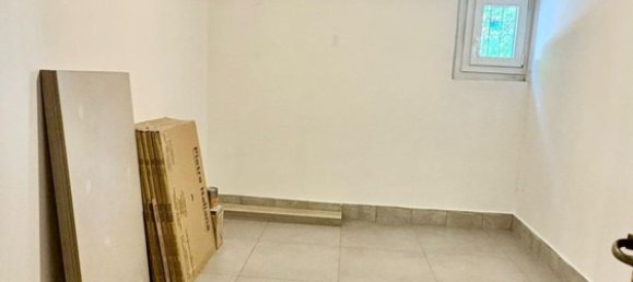 4 Schlafzimmer Wohnung in Sassuolo, Italy, Nr. 372269 30