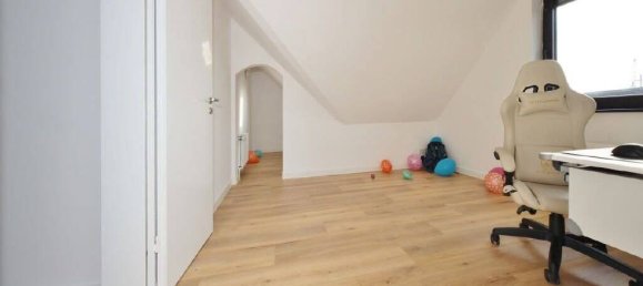 Adosado de 11 habitaciónes en Wilhelmshaven, Germany No. 15511 18