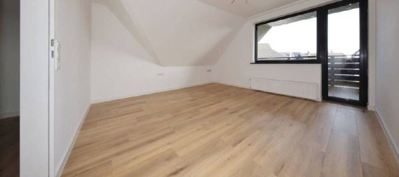 Adosado de 11 habitaciónes en Wilhelmshaven, Germany No. 15511 14