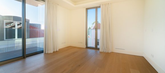 Квартира с 4 спальнями в Лиссабон, Португалия № 124186 16