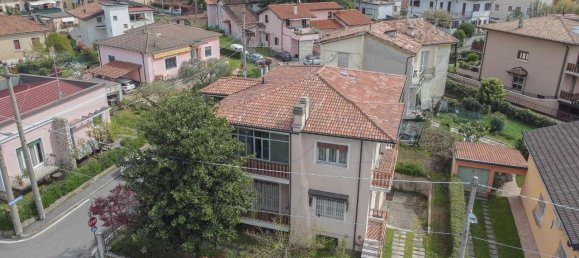 Villa de 10 habitaciónes en Brescia, Italy No. 11606 24