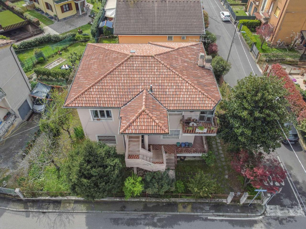 Villa de 10 habitaciónes en Brescia, Italy No. 11606