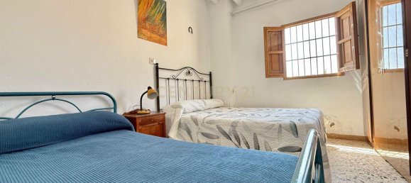 7 bedrooms House in Granada, Spain No. 143527 9