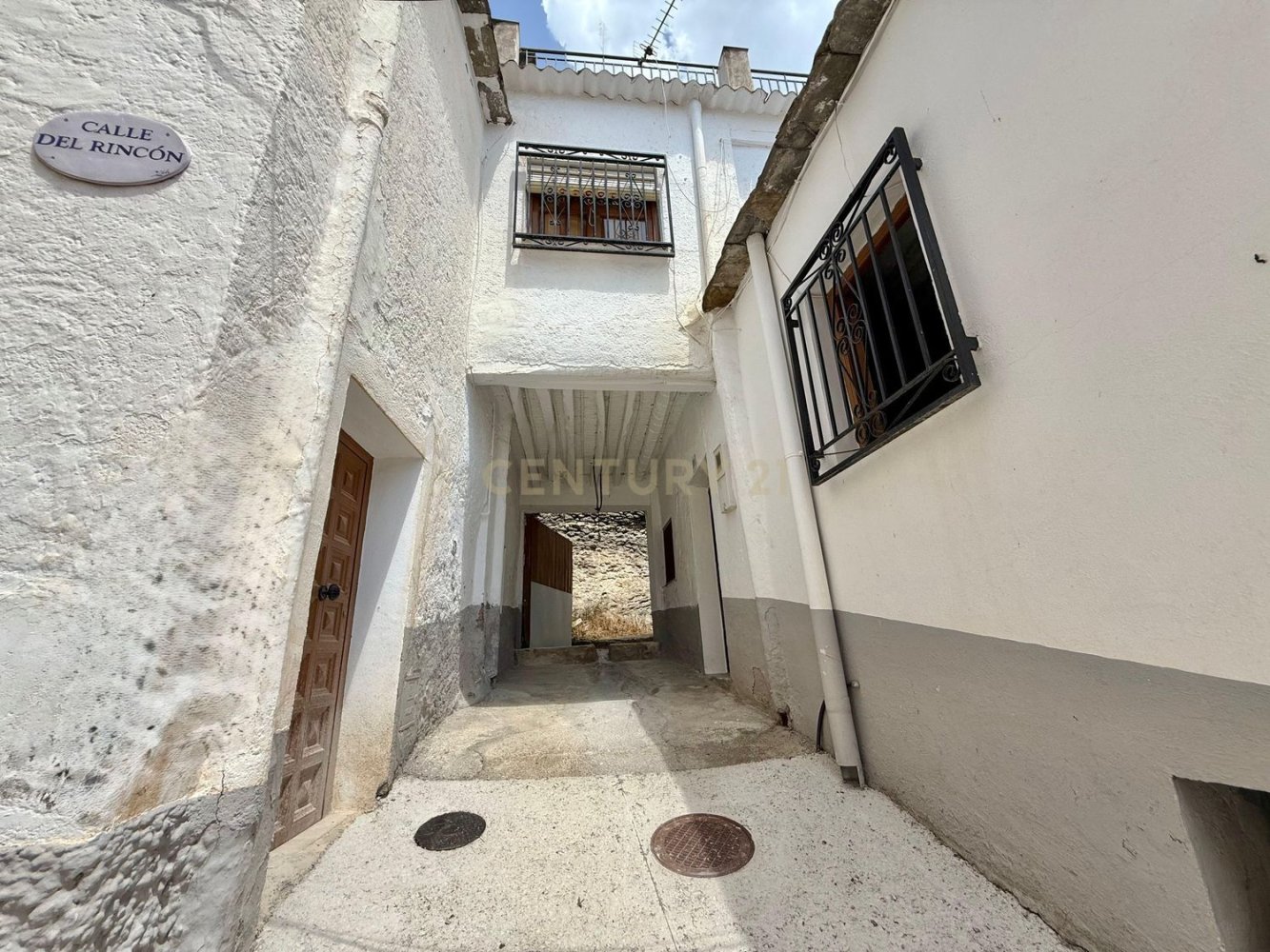 7 bedrooms House in Granada, Spain No. 143527