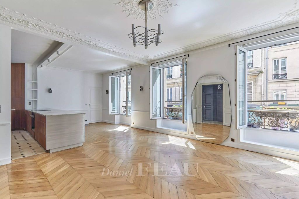 3 bedrooms Apartment in Paris, France No. 175145