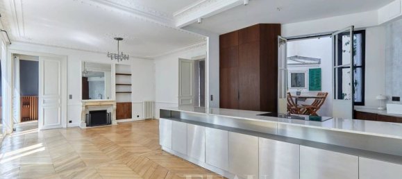 3 bedrooms Apartment in Paris, France No. 175145 3
