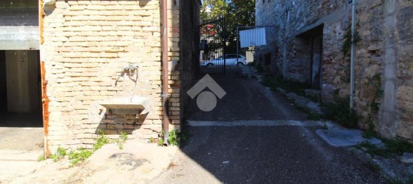 1-salle Entrepôt à San Benedetto del Tronto, Italy No. 314482 10