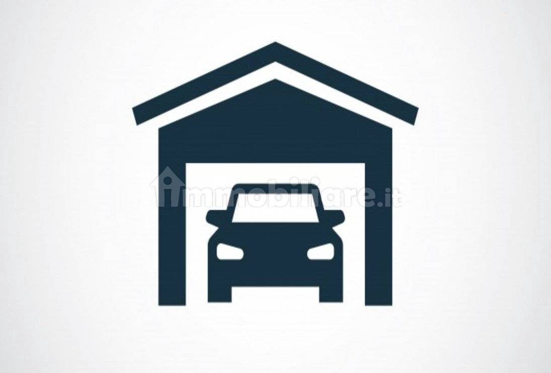 15m² Garage in Cuneo, Italy No. 133899