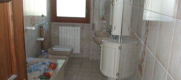4 rooms Apartment in Lanciano, Italy No. 306446 12