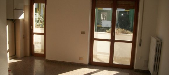 4 rooms Apartment in Lanciano, Italy No. 306446 4