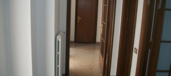 4 rooms Apartment in Lanciano, Italy No. 306446 2