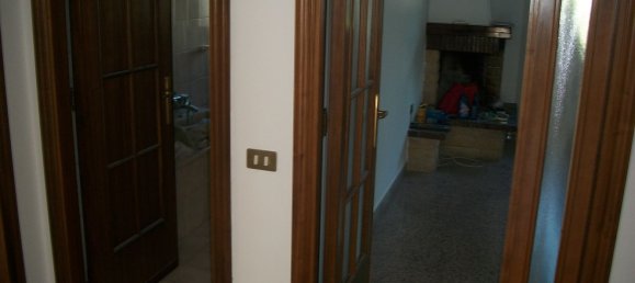 4 rooms Apartment in Lanciano, Italy No. 306446 9