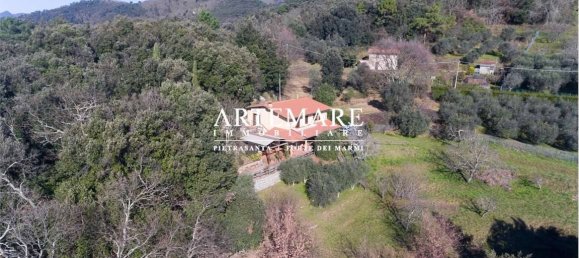 3 Schlafzimmer Villa in Pietrasanta, Italy, Nr. 81413 37