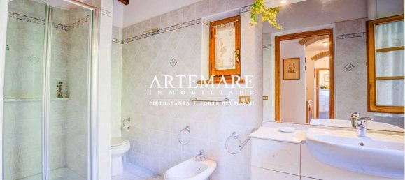3 Schlafzimmer Villa in Pietrasanta, Italy, Nr. 81413 31