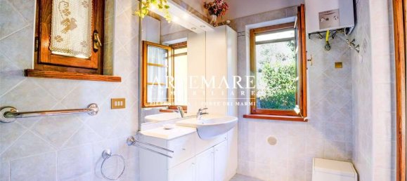 3 Schlafzimmer Villa in Pietrasanta, Italy, Nr. 81413 32
