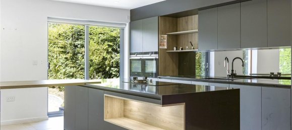 5 bedrooms House in Brookmans Park, United Kingdom No. 6521 30