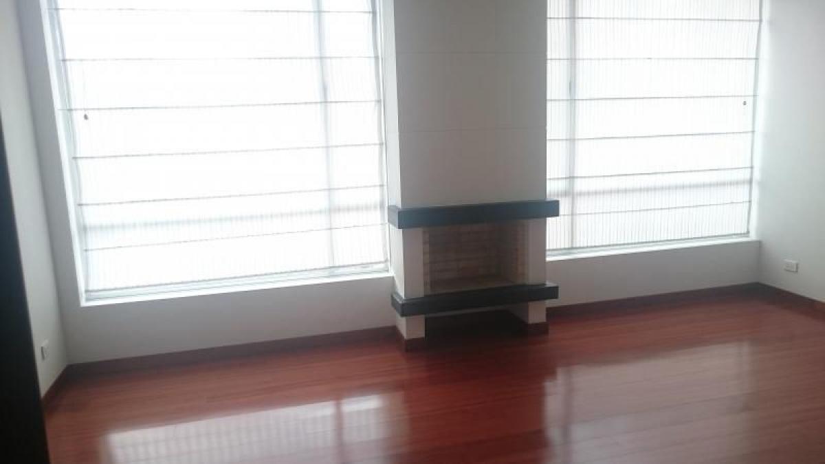 2 bedrooms House in Bogota, Colombia No. 13958