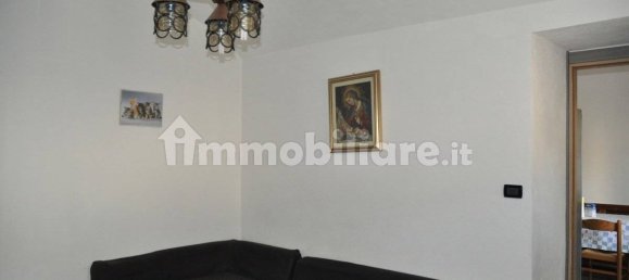 3 bedrooms Villa in Val della Torre, Italy No. 7973 8