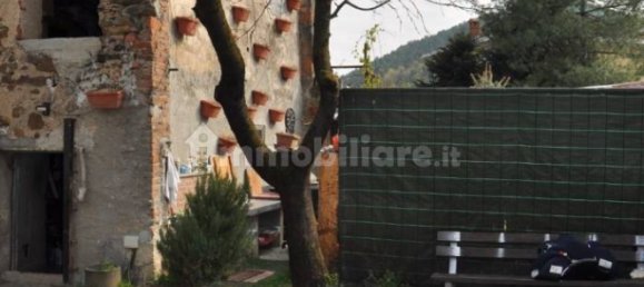 3 bedrooms Villa in Val della Torre, Italy No. 7973 38