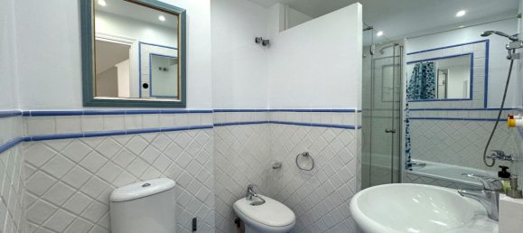 4 bedrooms Townhouse in Estepona, Spain No. 155727 18