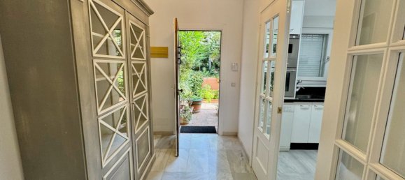 4 bedrooms Townhouse in Estepona, Spain No. 155727 22