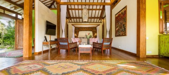 5 Schlafzimmer Villa in Canggu, Indonesia, Nr. 3065 24
