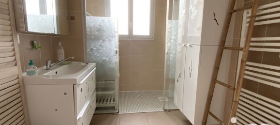 Casa T3 em Saint-Pierre-du-Chemin, France N.º 95633 9