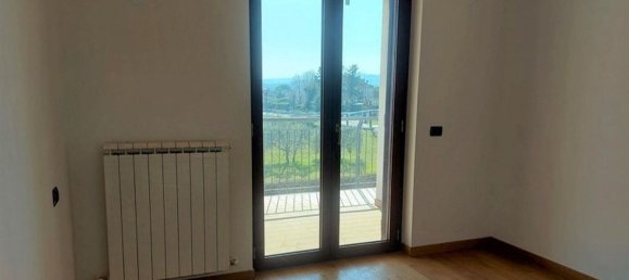 Büro in Sant'Egidio alla Vibrata, Italy 151m², Nr. 370772 7