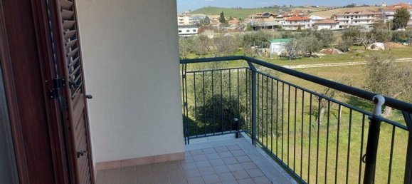 Büro in Sant'Egidio alla Vibrata, Italy 151m², Nr. 370772 12