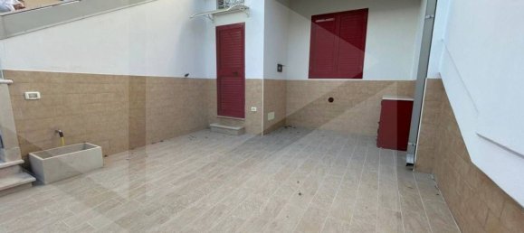 3 rooms House in Campomarino, Italy No. 26166 3