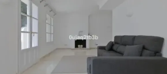 Adosado de 3 dormitorios en La Quinta, Spain No. 30726 9