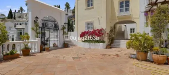 Adosado de 3 dormitorios en La Quinta, Spain No. 30726 4