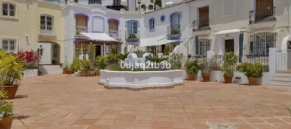 Adosado de 3 dormitorios en La Quinta, Spain No. 30726 6