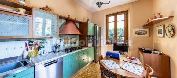 2 bedrooms Villa in Pescia, Italy No. 292083 7