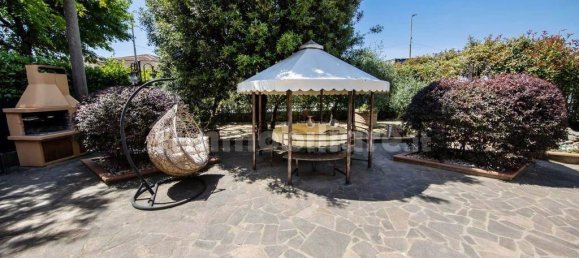 2 bedrooms Villa in Pescia, Italy No. 292083 35