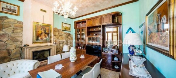 2 bedrooms Villa in Pescia, Italy No. 292083 13