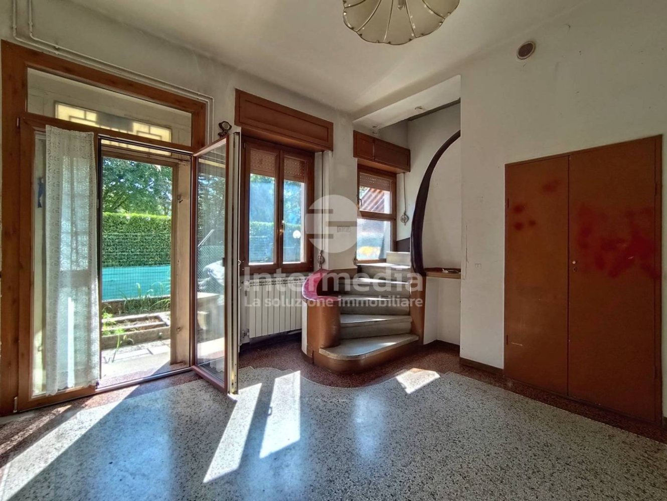 2 bedrooms Villa in Brescia, Italy No. 291195
