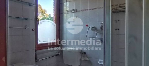2 bedrooms Villa in Brescia, Italy No. 291195 8