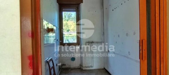 2 bedrooms Villa in Brescia, Italy No. 291195 7