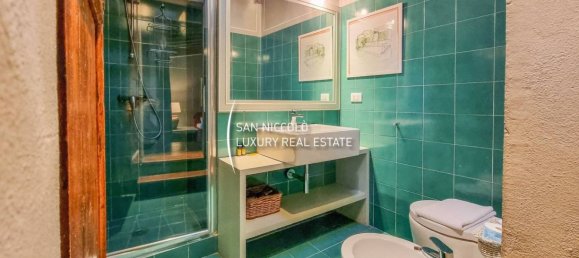 1 bedroom Apartment in Florence, Italy No. 196294 10