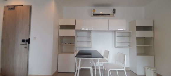 2 bedrooms Condo in Huai Khwang, Thailand No. 4560 4