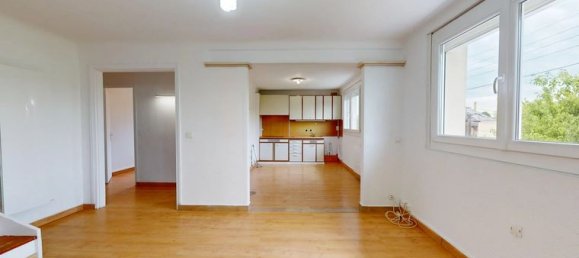 3 bedrooms Duplex in Montfermeil, France No. 354466 5