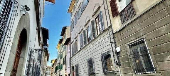 4 rooms Apartment in Florence, Italy No. 42019 30
