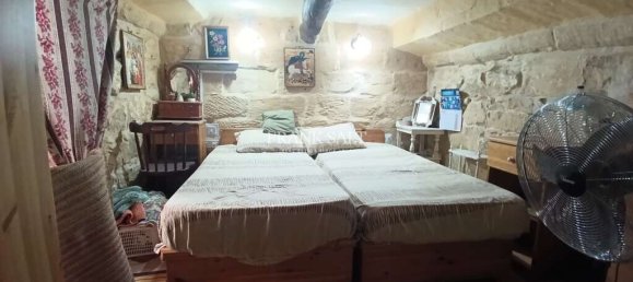 Дом с 4 спальнями в Корми, Мальта № 2063 8