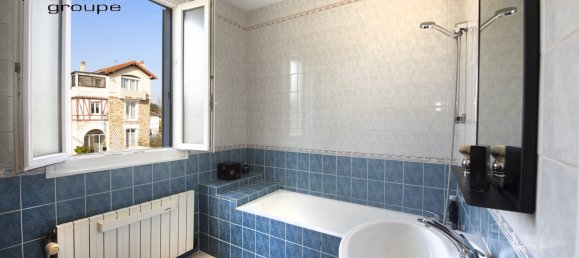 4 bedrooms House in Athis-Mons, France No. 151313 11