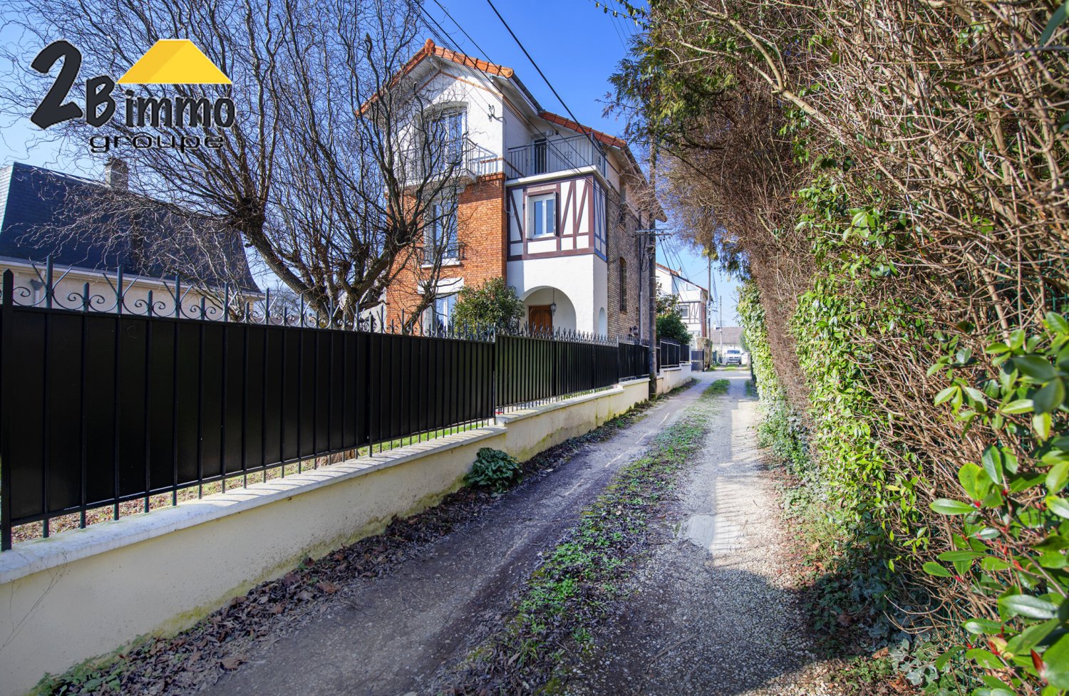 4 bedrooms House in Athis-Mons, France No. 151313