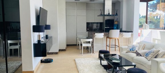 3 bedrooms Apartment in Estepona, Spain No. 135133 3